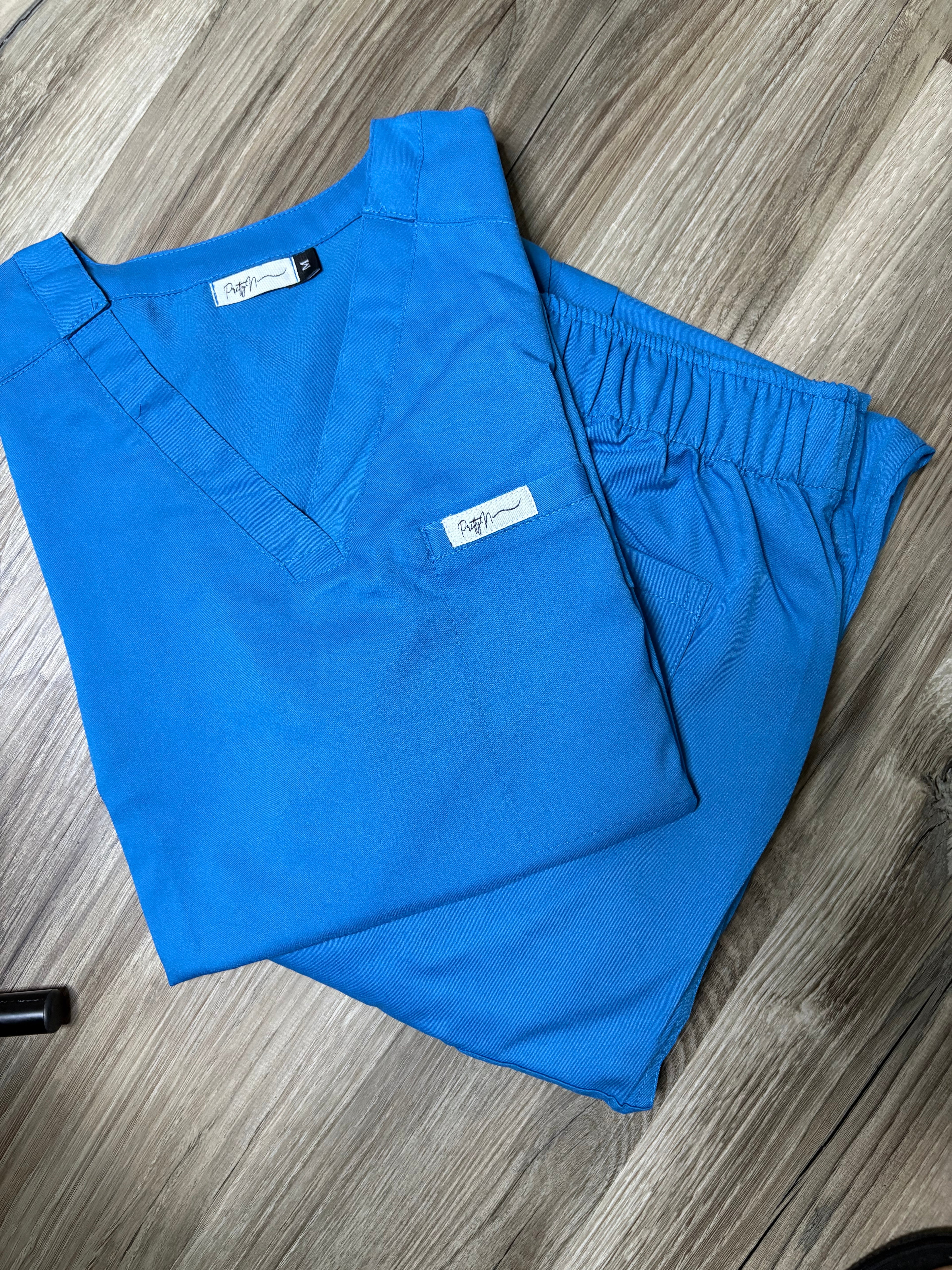 PRETTYN BASIC 2PC SET